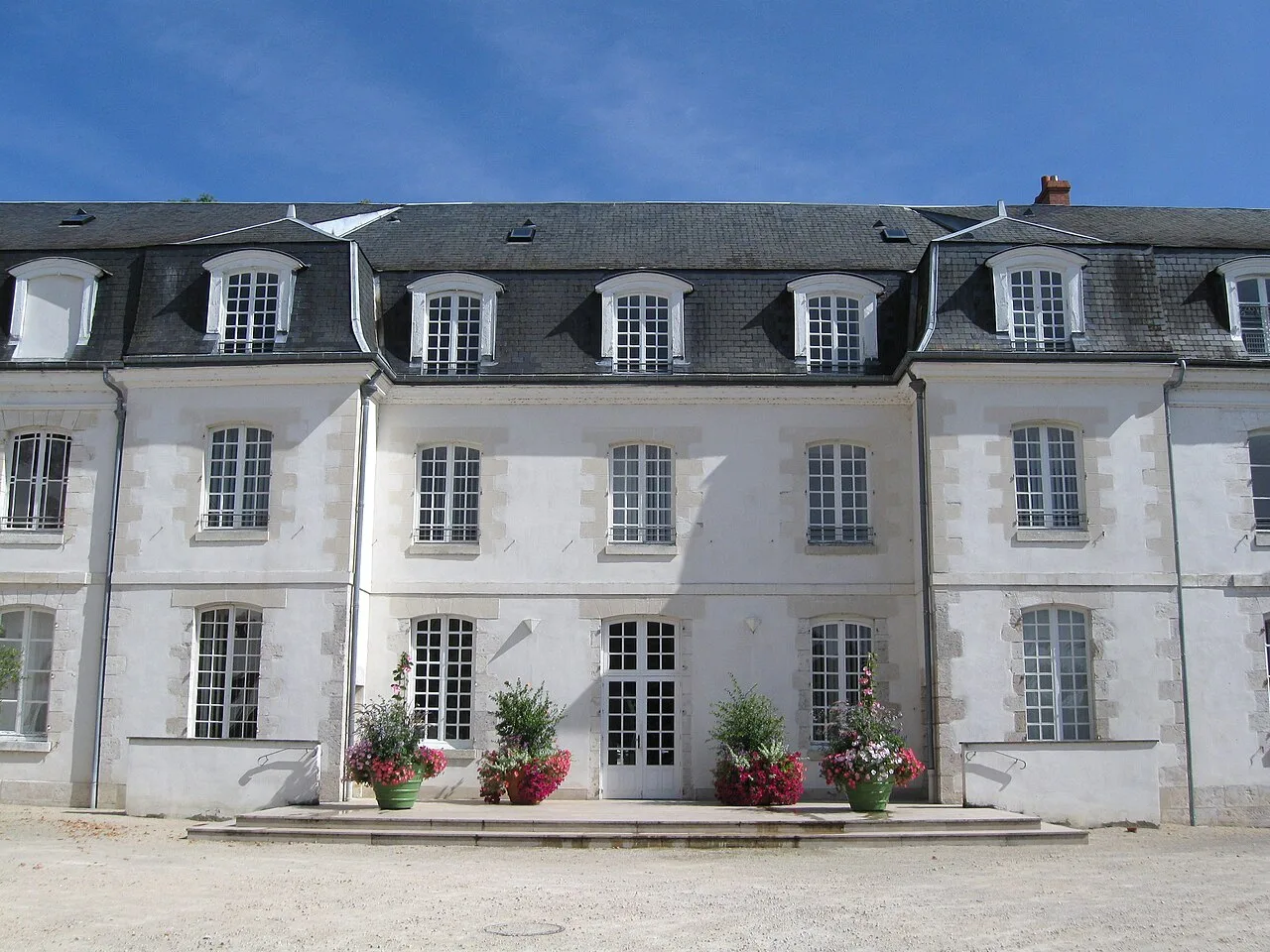 L’hôtel de ville de La Chapelle-Saint-Mesmin.