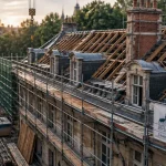 À Orléans, la toiture du collège Jeanne-d’Arc en chantier pour vingt mois